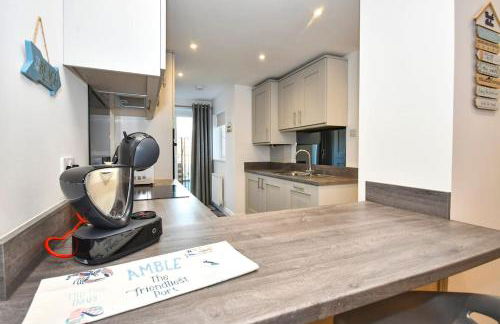 Tilly's Lookout - 3 bed/ 2 bathroom sea views - Foto 6