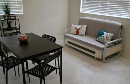 Seeing Busch Gardens from two apartments - Photo 17