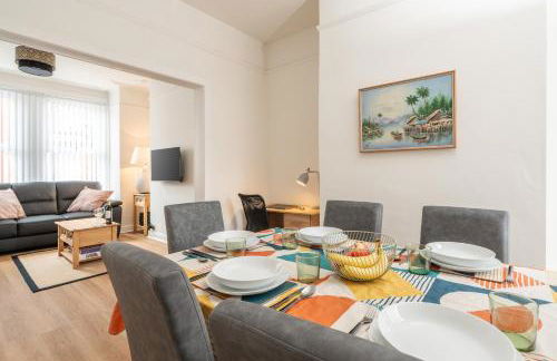 3 Bed House Near Liverpool Parking Sleeps 5 - Foto 48