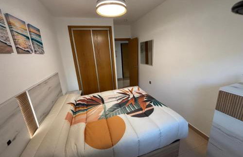 Apto Primera Línea con Piscina - Guipas Beach - Foto 9