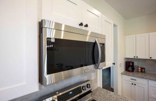4 Min to Downtown - En-Suite Bath - Washer and Dryer - Foto 41