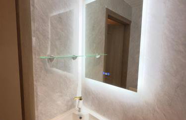 Spacious City Centre Apartment - Photo 16