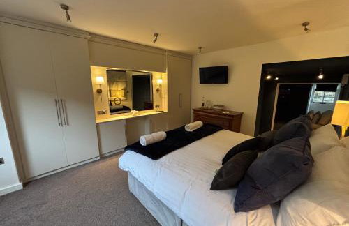 Otter Hollow - a spacious central apartment - Photo 6