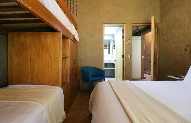 w Fabulous 3BR House in Villa Sagrado - Photo 51