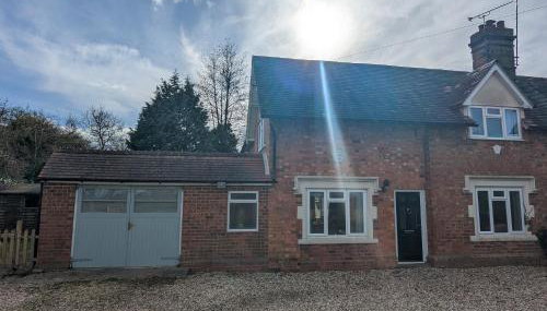 Wheelbarrow Cottage - Foto 2