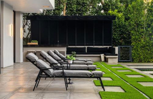 Ultra Luxury 5BR Beverly Hills Estate with Private Pool Spa and Canyon Views - Foto 20