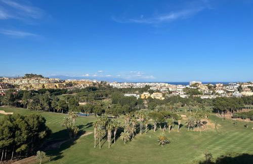 Hill View Benalmadena Appartment with fresh renovation - Foto 37