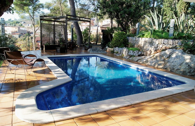 Places4stay Villa Figuera - Photo 57