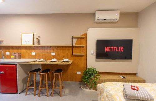 104-Studio Moderno com Ar Condicionado UEL - Foto 1