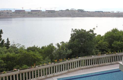 Primavera - Photo 44