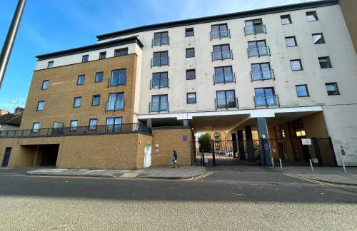 City Gem with River Views Near Canary Wharf & O2 - Foto 6