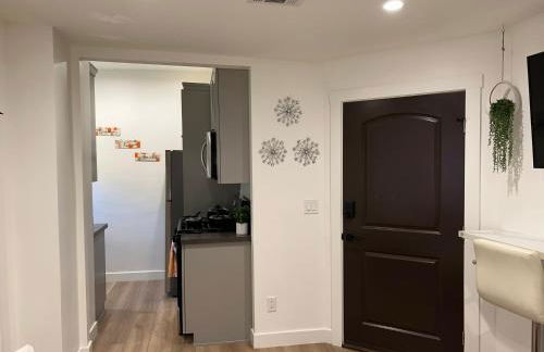 2 Bedroom Apartments Near Downtown LA and Dodger Stadium Sleeps 4 to 8 - Foto 21