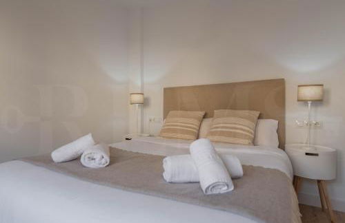 Peaceful & bright apartment with patio - Center - Foto 21