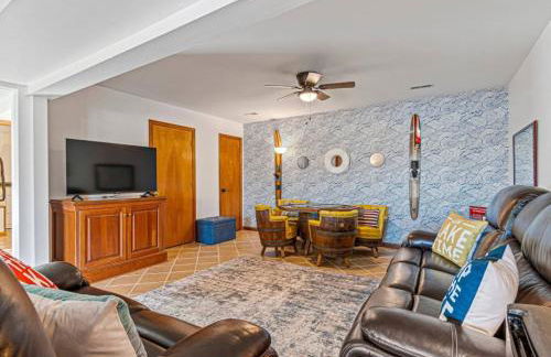 Lucky Dozen Lakehouse - Foto 40