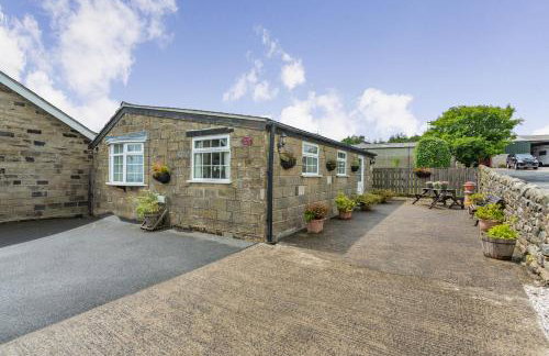 Fir Tree Stables - Photo 3