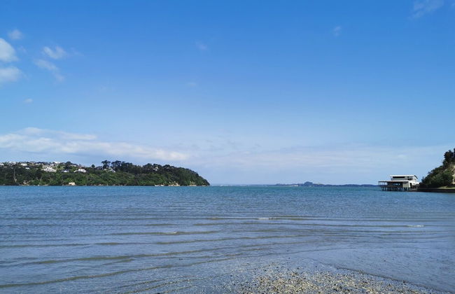 Brand New 5BR home with view of the sea - Photo 61