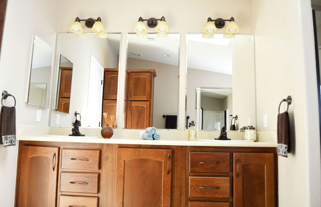 Gorgeous 3BD Havasu Home with Lake View - Foto 16