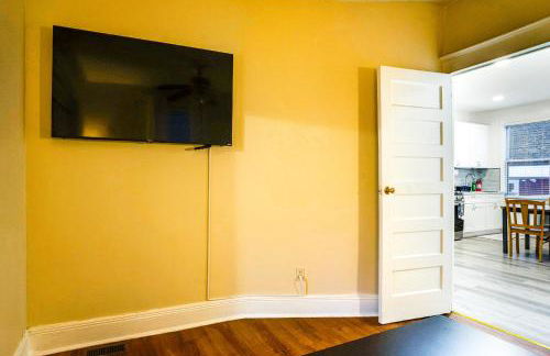 Easy NYC Access! Gateway Region Apartment with Yard - Foto 6