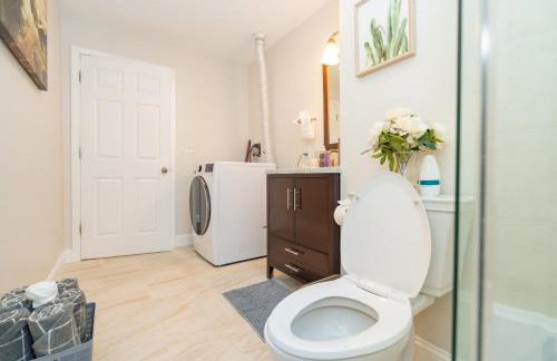 12BCozy 3BR Apartment with Koi Pond in Worcester - Foto 67