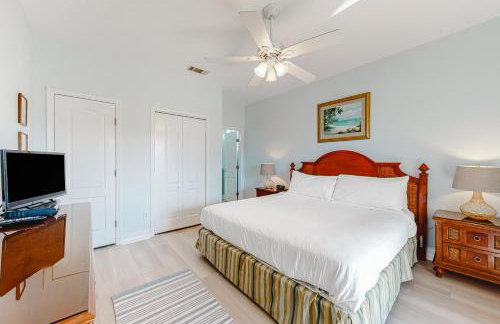 Dog & wedding-friendly home with private pool bikes & beach gear - Foto 15