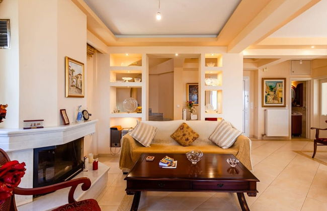 Verga Majestic Sunsets - Elegant Chic Retreat - Photo 6