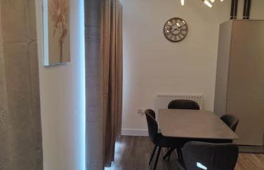 2 bedroom en-suite apartment in Basildon, Essex (Enjoy the simple things in life) - Foto 47