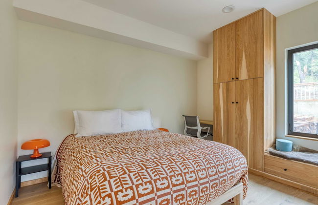 Rustic Arch Cape Getaway w/ Vibrant Interior Walk to the Beach Cape Wonder - Foto 26