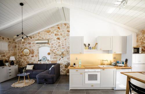 Villa Pearl of Kali, island Ugljan - first row to the sea - Foto 28