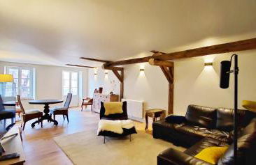 L'HIVERNET, grand Triplex neuf au cœur d'Embrun accès facile - Foto 2