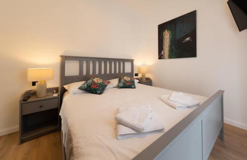 Seaside Elegance Suites - Photo 22