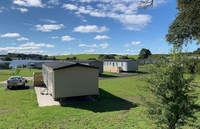 3 Bedrooms Loch Views Heated Pool Close To Beaches - Photo 33