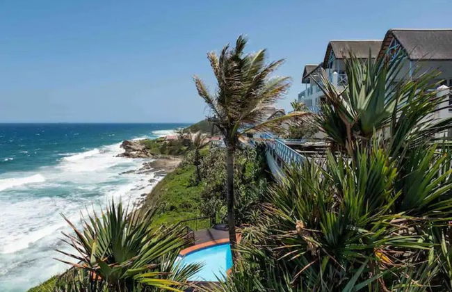 Beachfront Bliss in Ballito - 3 Bedroom Apartment - Foto 9