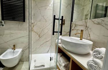 Ponte Milvio Suite & Parking- La Chambre de Sophie - Foto 30