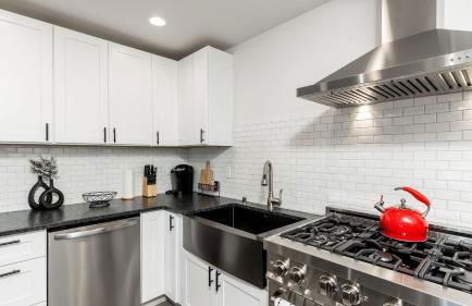 Twin Oaks Retreat by AvantStay Mins to Freeland - Photo 15