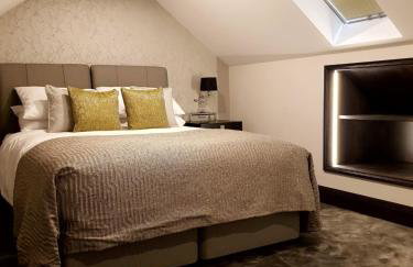 The Queens Head, Parkside Apartment 1 - Photo 10