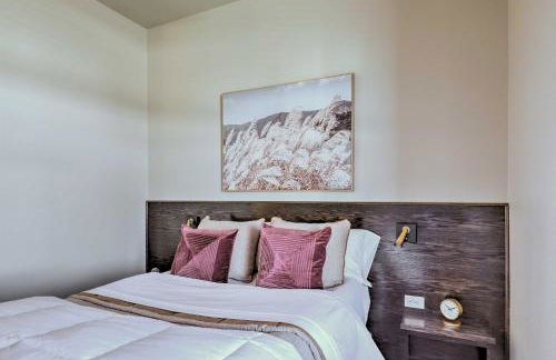 Stylish San Marcos Apt in the Heart of Dwtn! - Photo 17