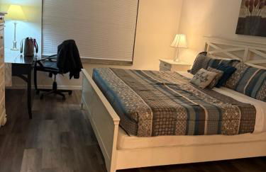 SOLANA 7 Bed Rooms FAMILY VACATION VILLA-Private Pool and SPA - Photo 23