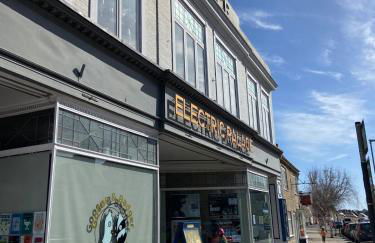 No 3, apartment in the heart of Bridport, Dorset - Photo 29