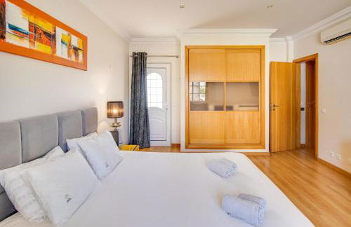 Private Deluxe 3BD Villa Pool Wi-Fi AC BBQ - Foto 29