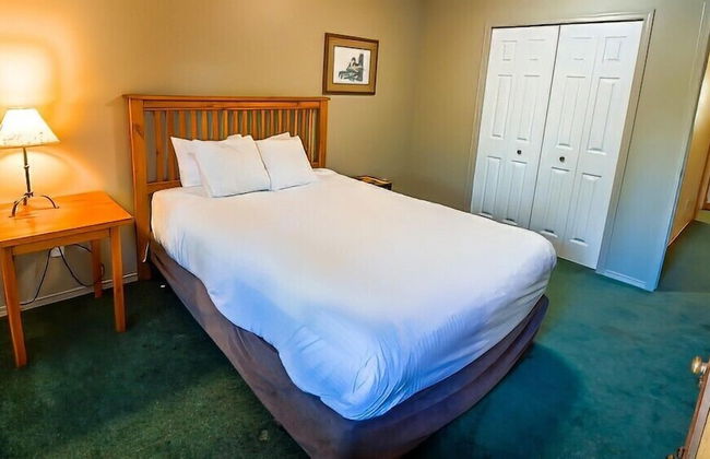 Polar Peak Lodges by Fernie Lodging CO - Photo 15