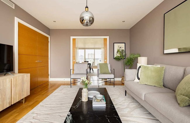 The Riverside Residence - 3bdr Flat With Balcony - Foto 21