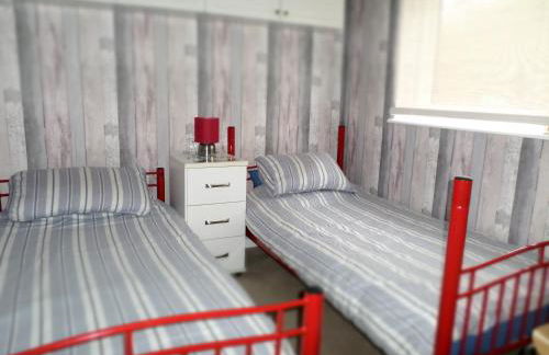 Lighthouse Chalet - Photo 2