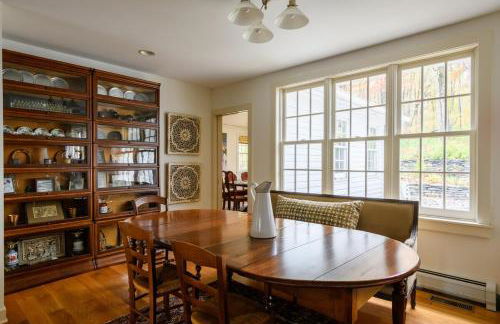 Elegant 7BR Estate with Pool & Hot Tub in Berkshires - Foto 34