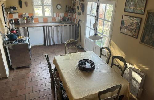 Maison atypique en pleine nature face au Luberon - Foto 31