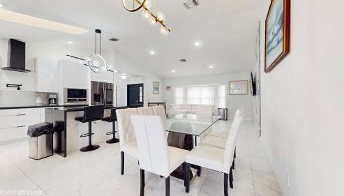 Kids and Pets Welcome - Photo 5, stove, dishwasher, pet friendly