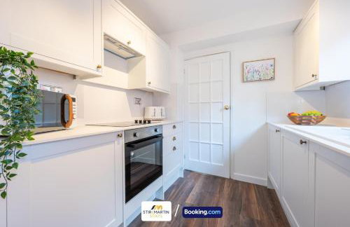 Stylish 2 BR Townhouse By StirkMartin Stays Short Lets & Serviced Accommodation Cardiff With Free Parking & Sleeps5 - Foto 12