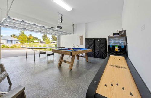 New Build- Mini Golf Course-Heated Saltwater Pool-Game Room - Foto 31