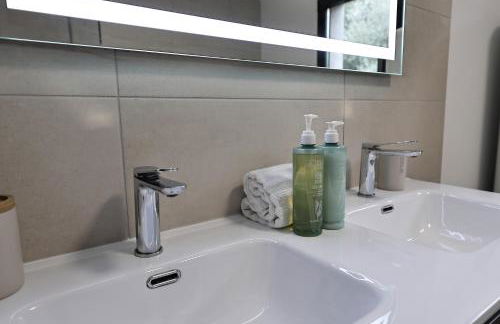 Les Jardins ensoleillés - T2 Spacieux & Confortable - Foto 33