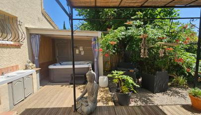 gite LAPAZ/jacuzzi privé/piscine - Foto 5