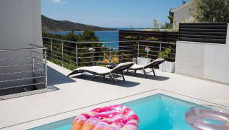 Entire private top floor with own pool and entrance - Foto 2, sunbed